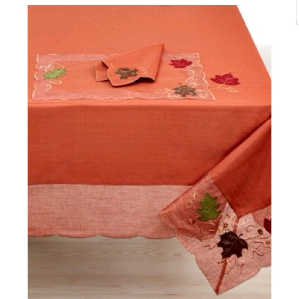 Auborn Sheer Harvest Collection Fall Table…